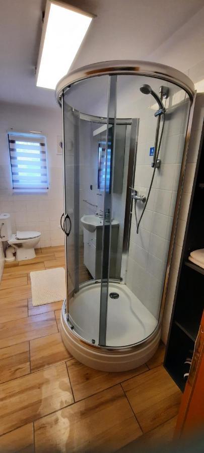 Pool Apartments Карлови Вари Екстериор снимка