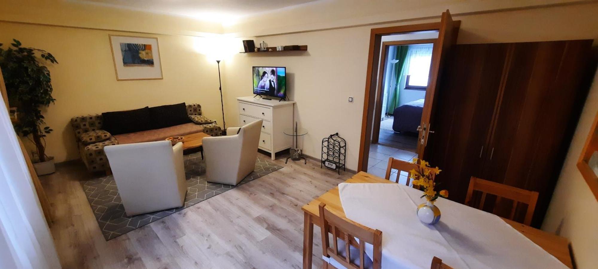 Pool Apartments Карлови Вари Екстериор снимка